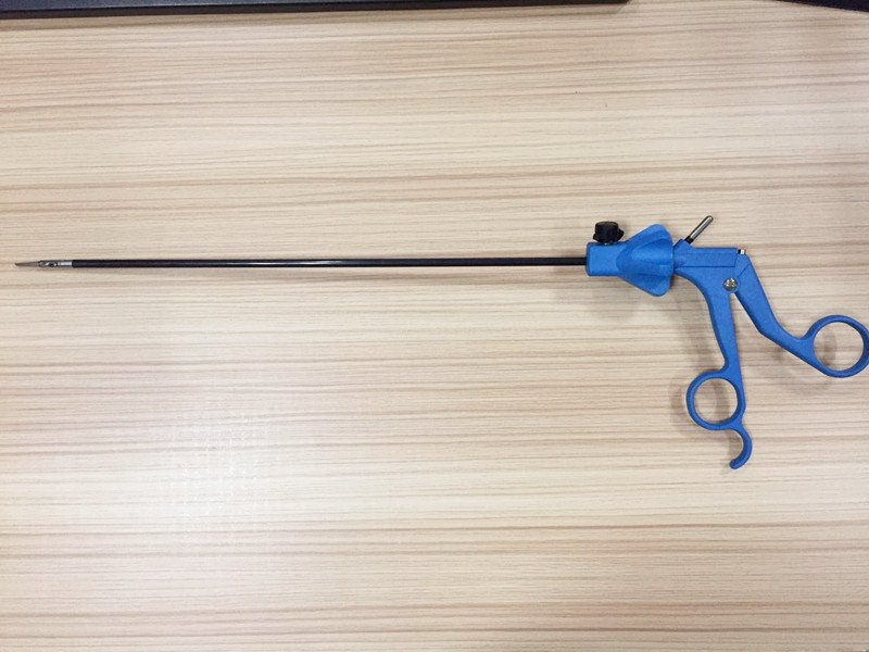 5mm laparoscopic scissor.jpg